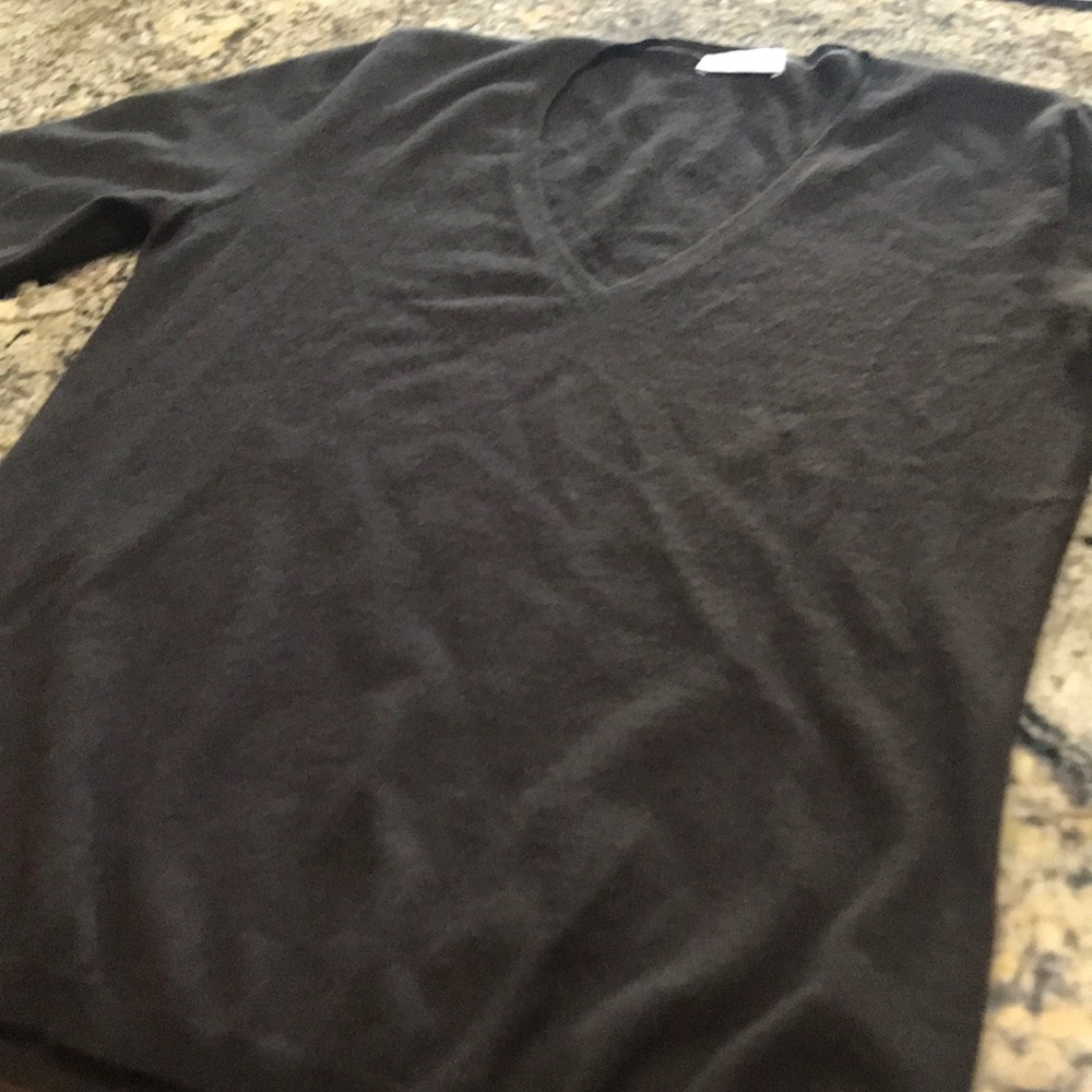 Long sleeve, brown, v neck, cashmere sweater